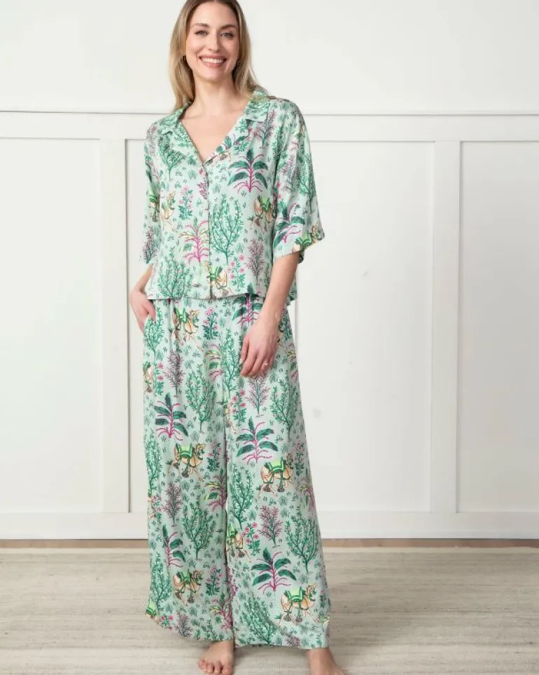 Luxe Satin | Pajama Sets<Printfresh Camel's Courtyard - Satin Wildest Dreams Set - Avocado